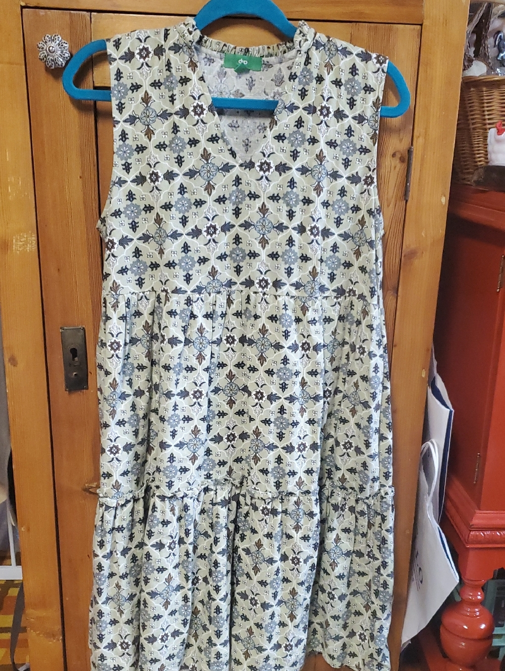 dip Sleeveless Tiered Linen Dress - Light Green Floral Print